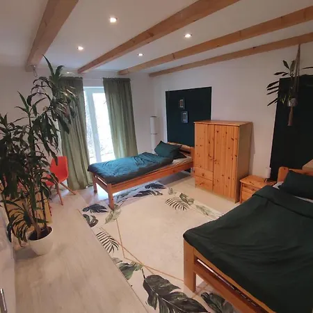 Mit 200 Qm Wohnflaeche :) בית נופש *