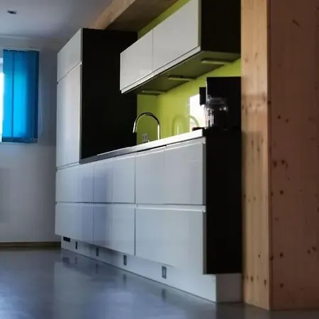 Mit 200 Qm Wohnflaeche :) Holiday home